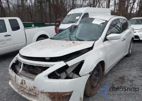 2014 Nissan Altima 2.5 S из США, поврежденный, VIN 1N4AL3AP7EN368832